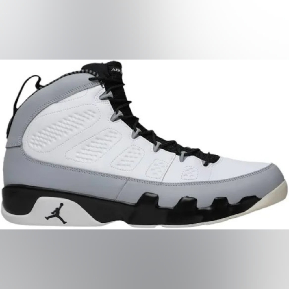 NIKE AIR JORDANS 9 RETRO" BARONS" (#45)-302370-106-SIZE 13-BEIGE/BLK/WOLF GREY